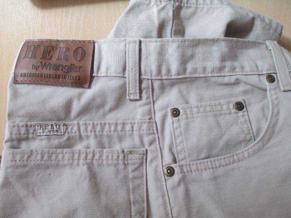 W31 L32 Wrangler Hero - Nowy