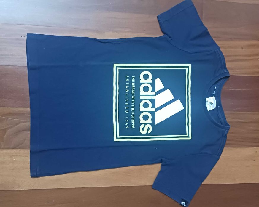 Conjunto de 5 t-shirts para criança - 10 anos