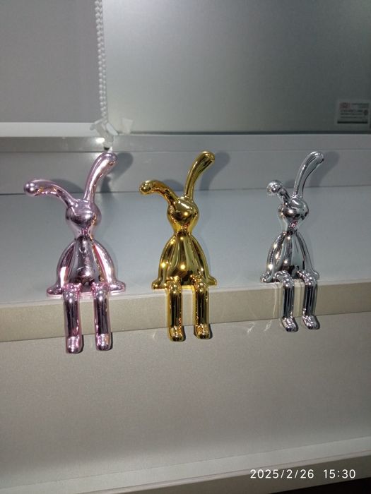 Сидящий зайка пасхальный кролик интерьер