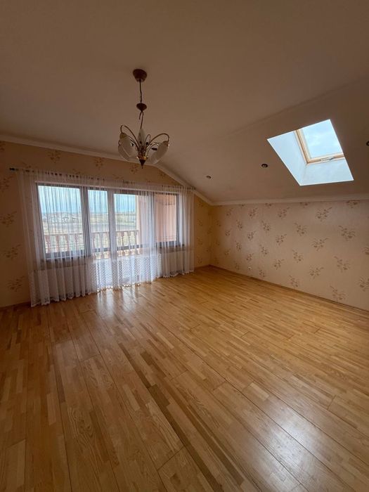 Продаж будинку в селі Забороль