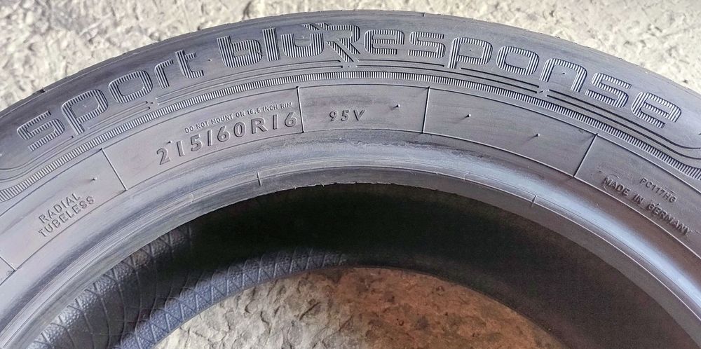 Шини літні R16 215/60 Dunlop Sport Blue Response