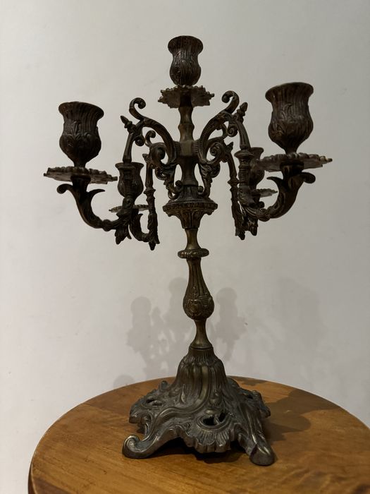 Candelabro antigo em Estanho