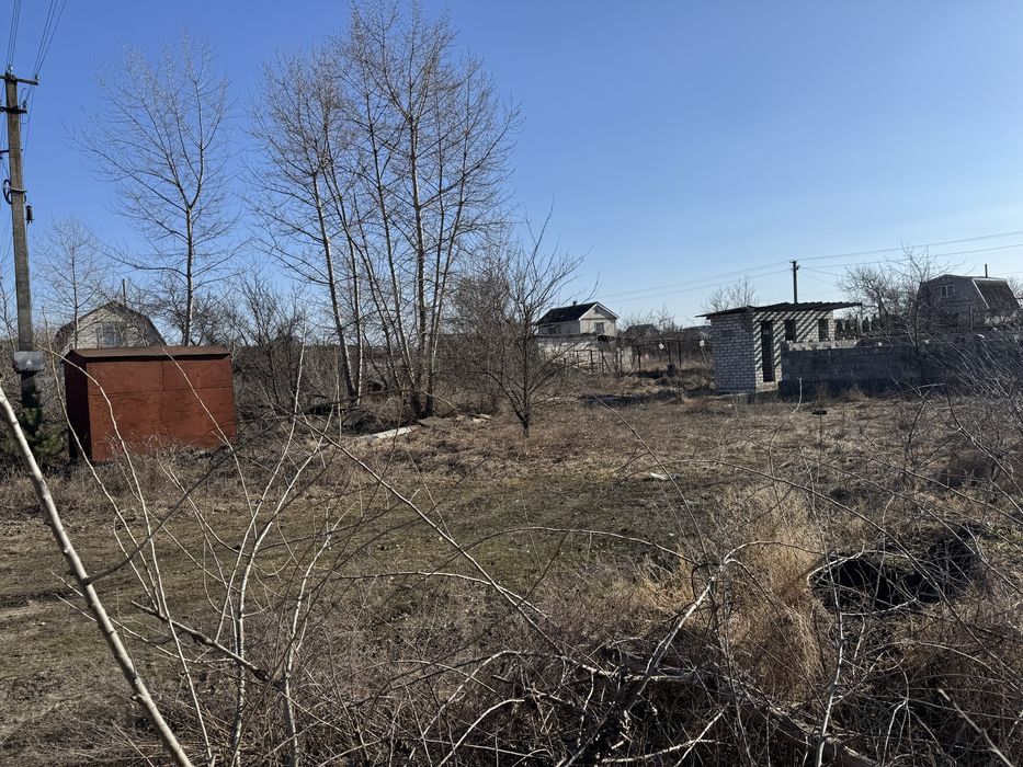 ПРОДАМ  дачу  біля річки Дніпро