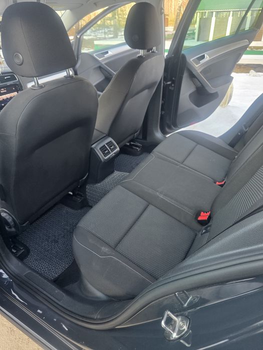 Продам Volkswagen Golf