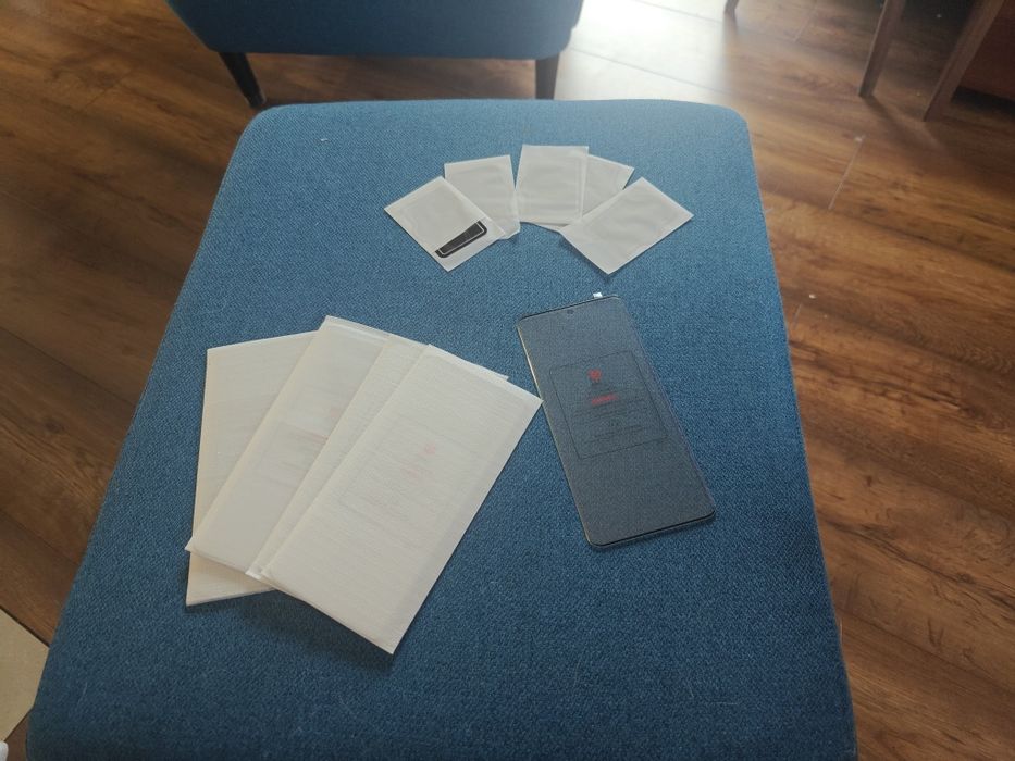 Szkła na ekran i aparat realme gt 6 zakrzywione z czarną ramką
