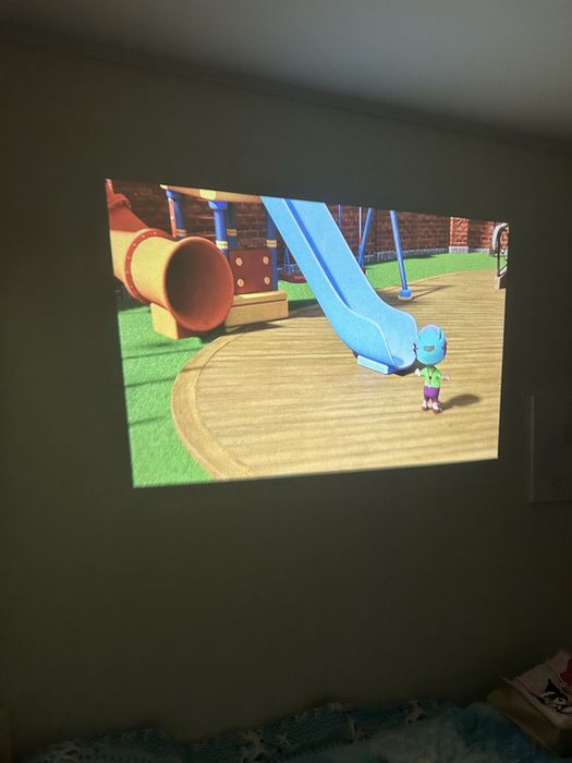 Проектор Yoton