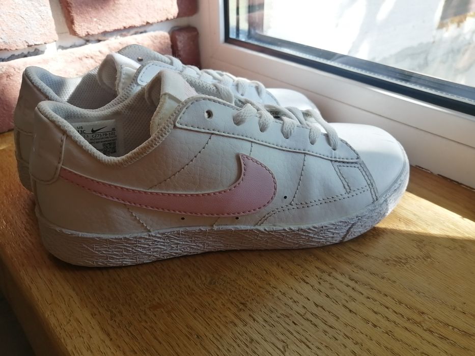 Шкіряні Кеди Nike для дівчинки