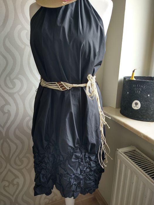 Elegancka sukienka Zara L