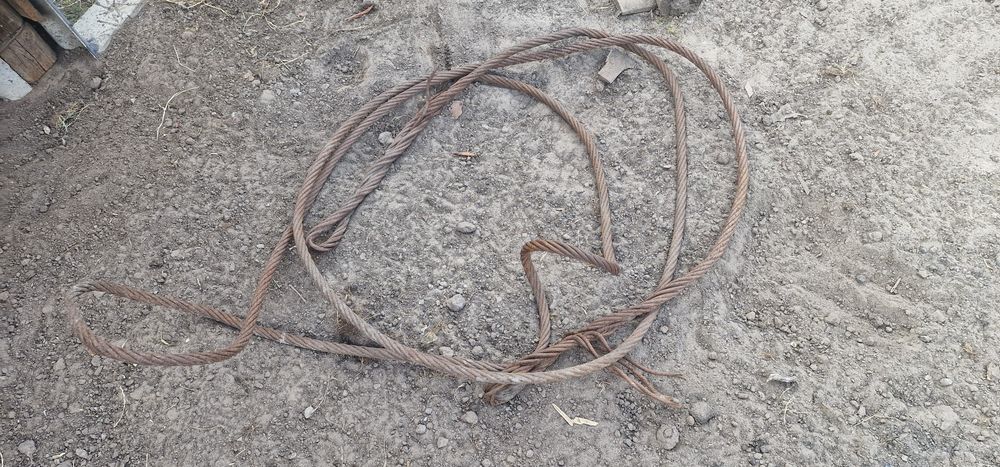 Трос буксировочний