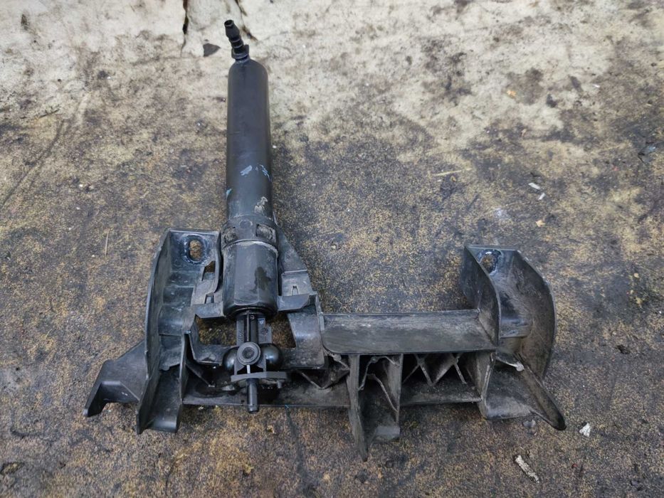 Peugeot 307 Lift Spryskiwacz Lampy Lewy Ślizg Zderzaka