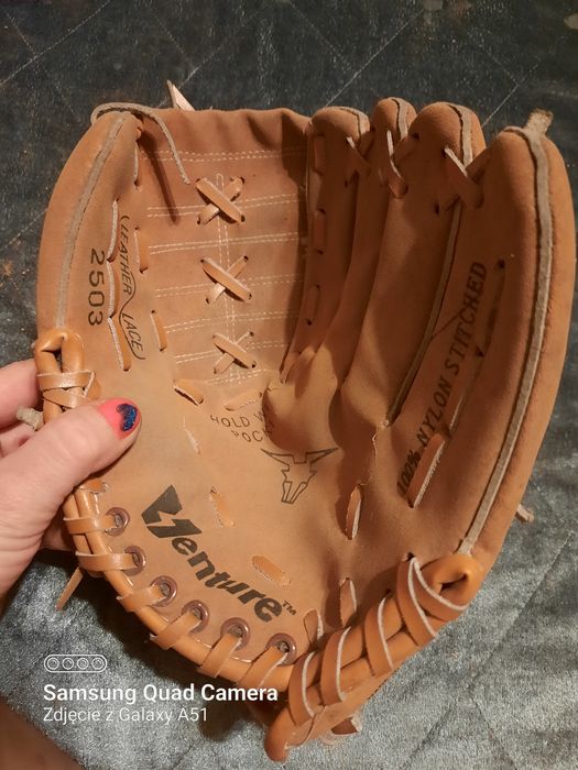 Rekawica baseballowa