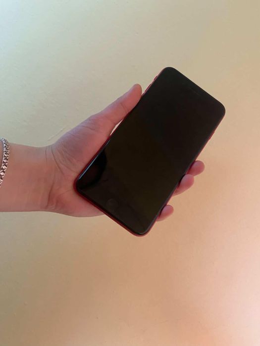 iPhone 8 Plus 64 GB