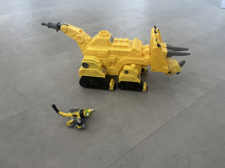 Dinozaur z dźwiękami Mattel