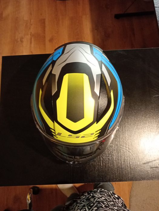 Kask motocyklowy.