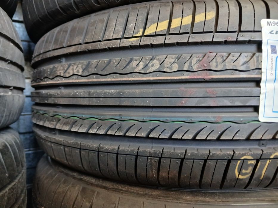 225/60 R15 Kumho Solus KH17 (Нові) Склад Резини,Автошин. Великий вибір