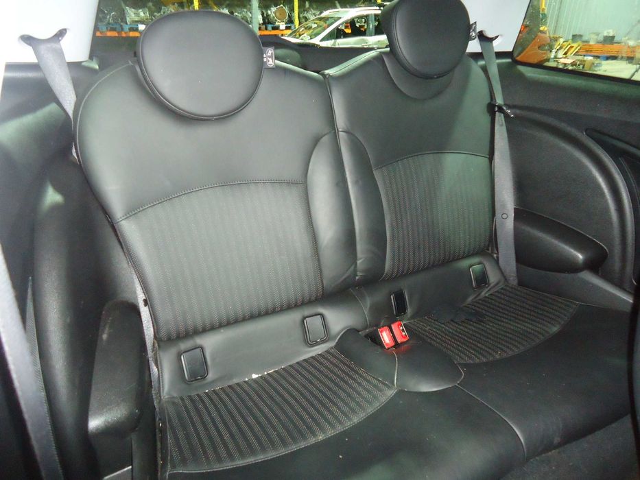 Mini 1.6 I CooperS 170cv (N14B16AB) de 2009 só ás peças