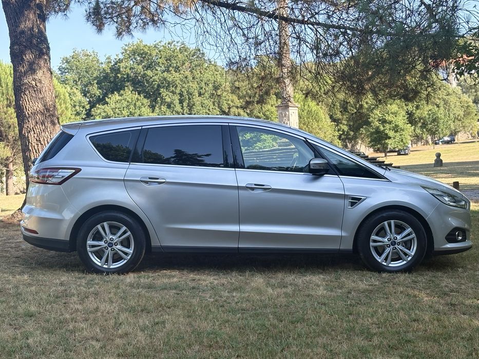 Ford S Max automatica