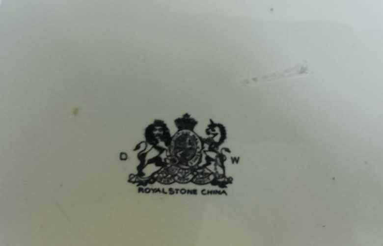 Блюдо овальное. Фарфор.Англия.19 век