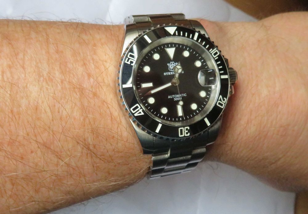 Zegarek   diver automat szafirowe szkło wr 300 Steeldive