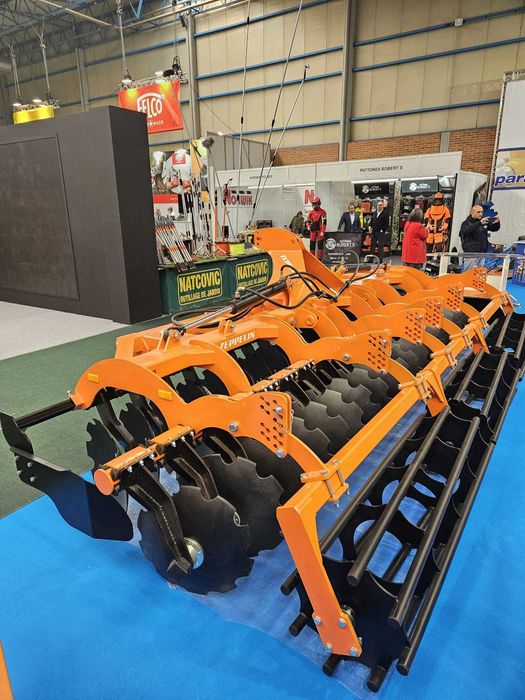 Grades Rápidas de Discos C/Rolo Traseiro (1,40 a 6,00m)