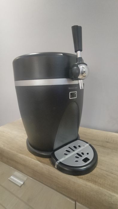 Chłodzący dystrybutor piwa