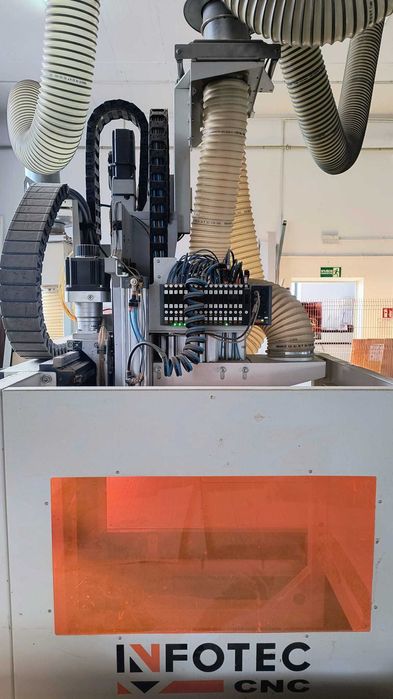 Przemysłowa frezarka CNC INFOTEC 3121 PRO EVO