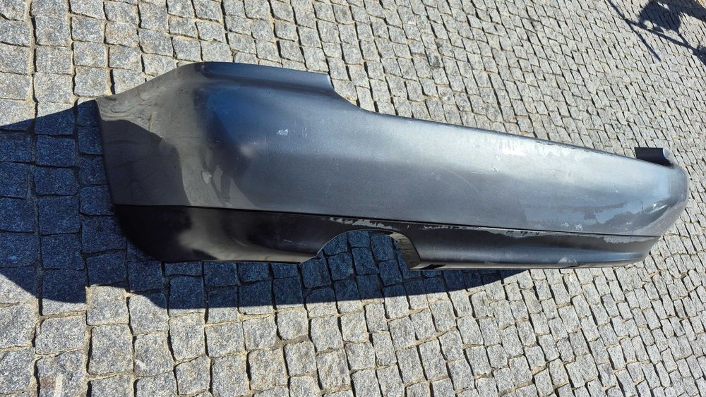 Para-choques traseiro Audi A4 B5 8D carrinha original pré facelift 1996 a 1999