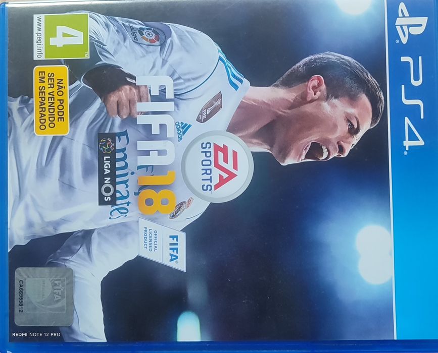 PS4 1TB + 2 Comandos + Suporte Carregador + 6 Jogos