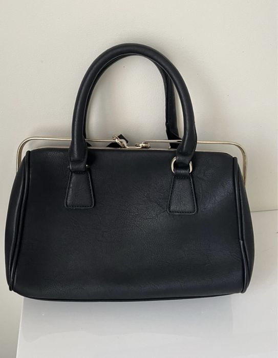 PRADA inspirowana Czarna torebka damska ze zlotymi elementami