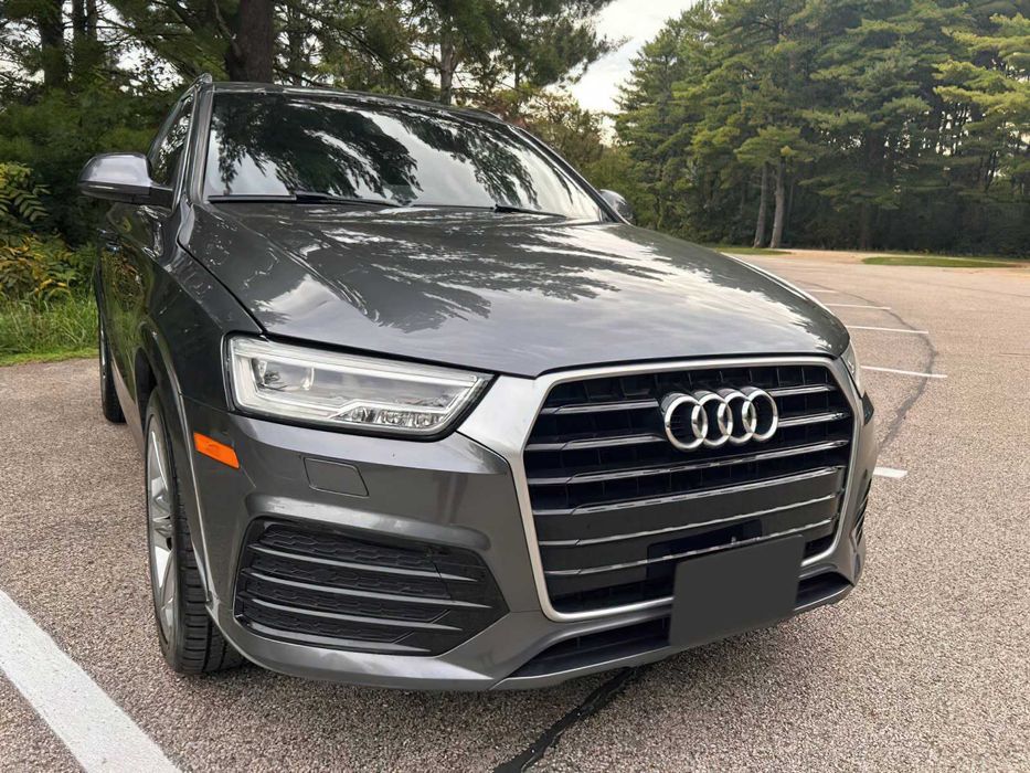 Audi Q3      2018