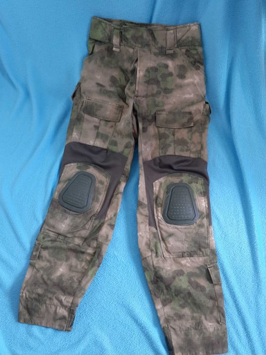 Spodnie taktyczne Invader Gear z ochraniaczami, Everglade