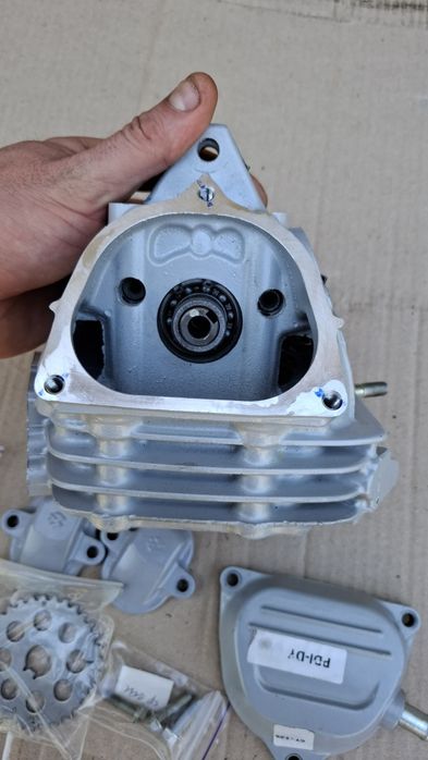Головка Bajaj Boxer 125, Головка баджадж боксер