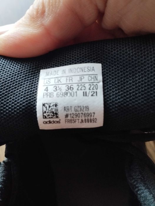 Buty chłopięce adidas 36