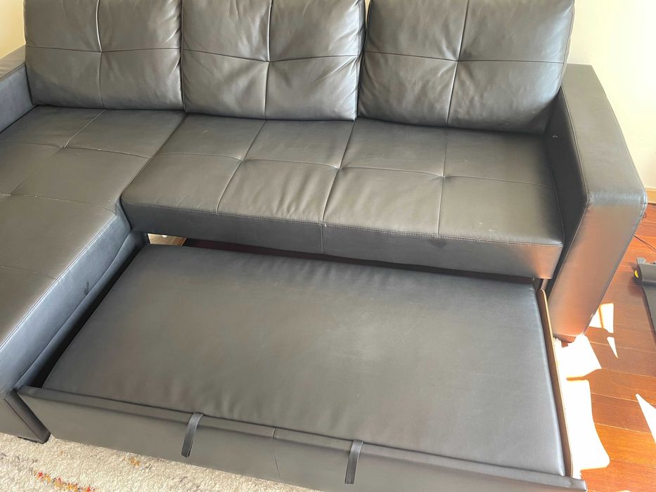 Sofa-Cama de canto preto com arrumação