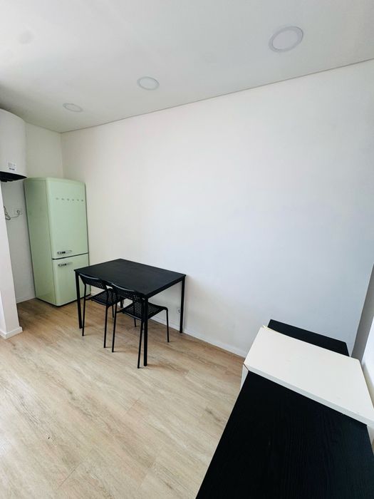 T2 Remodelado a Estrear na Brandoa – 1.100€