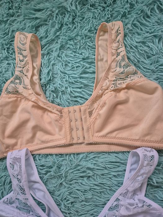 Nowe biustonosze 85c