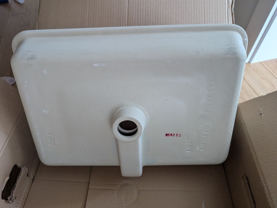 Umywalka podblatowa Roca Gap 55x35 A3270YF000