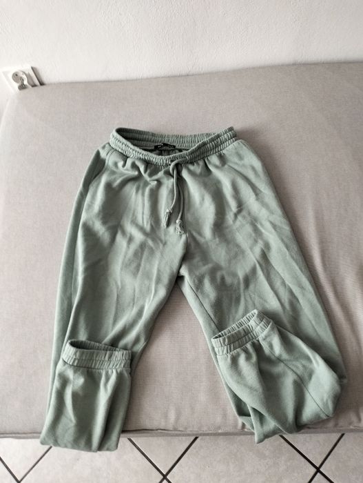 Groszkowy damski dres z kapturem plus spodnie