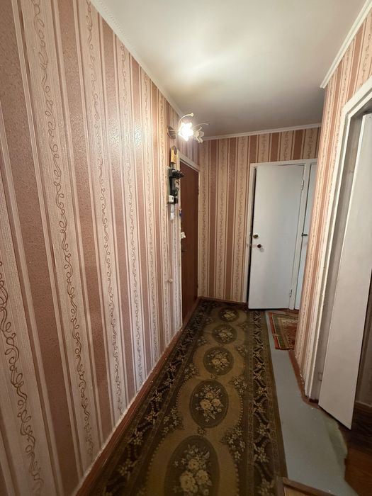 Продаю 3к квартиру у Центрі