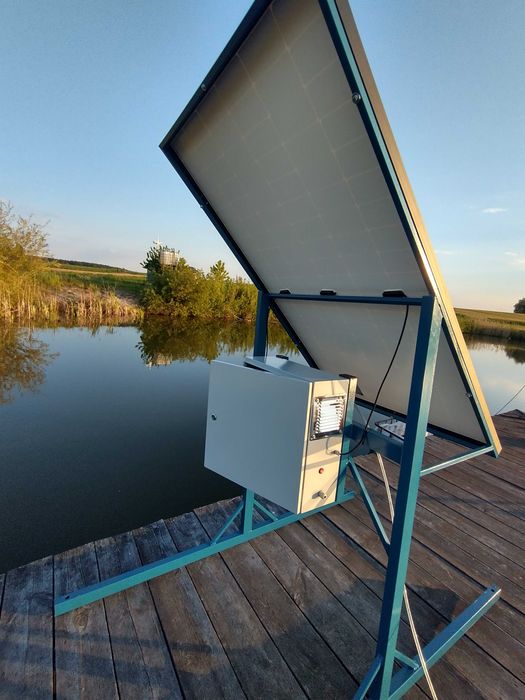 Zestaw napowietrzający wodę w stawie, elektrownia 375 Wat