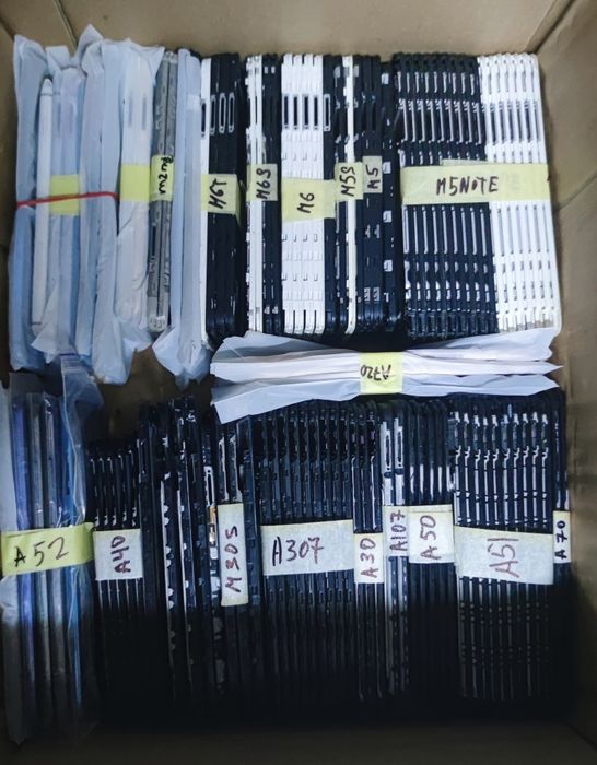 Рамка для дисплея бу снятая Sony , Samsung ТОЛЬКО РАМКИ