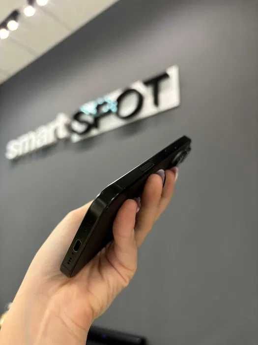 iPhone 16 Pro 128 GB Black Titanium | 2 lata gwarancji