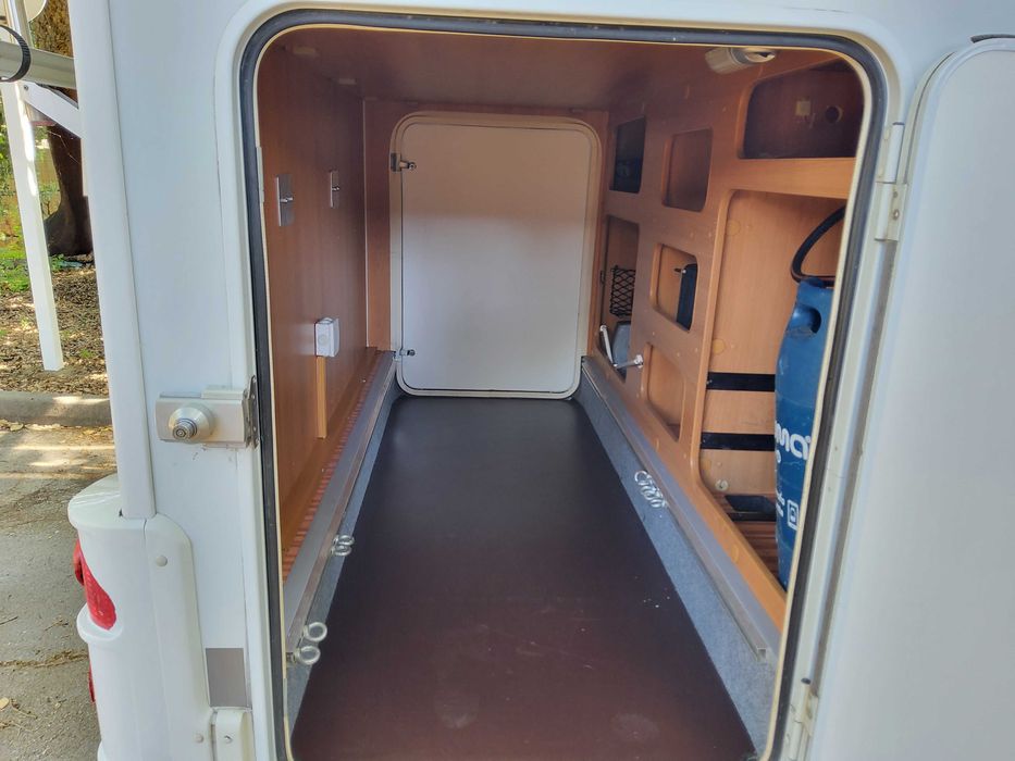 Autocaravana integral detheefs cama gemeas ou unida