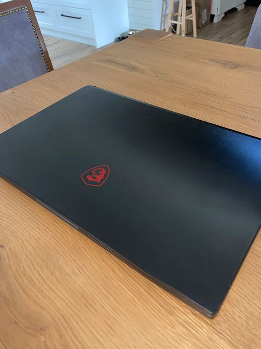 Laptop MSI GF75 Thin 10UC 17,3’’ Intel Core i5-10500H 32G czarny