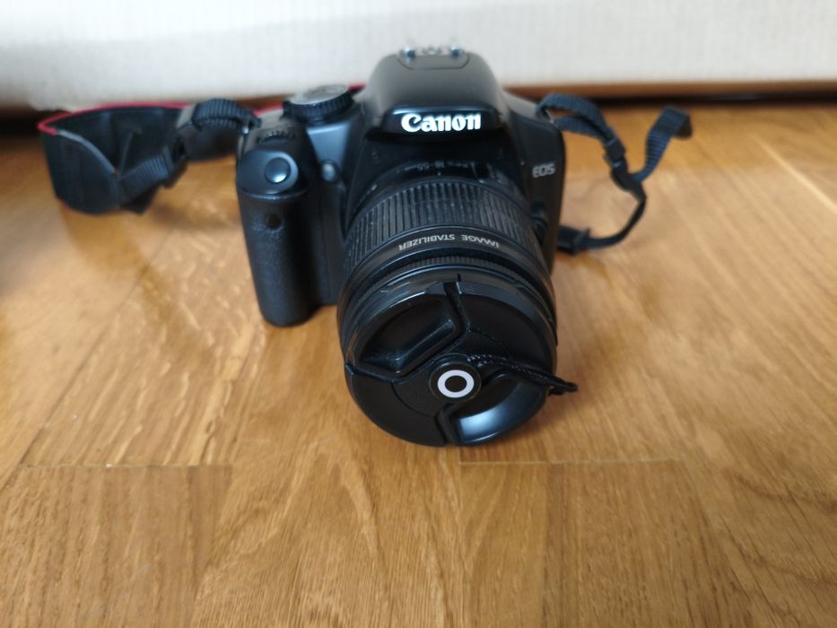 Câmara DSLR Canon EOS 450D