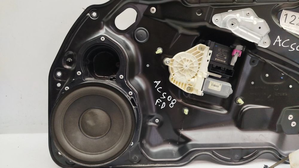 Elevador vidros frente direito VOLKSWAGEN Passat (3C2)