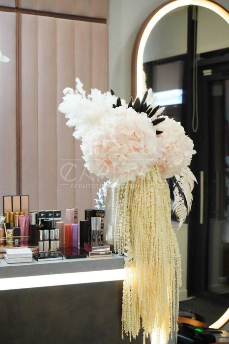 Продаж преміальний салон краси в ЖК «Busov hill”