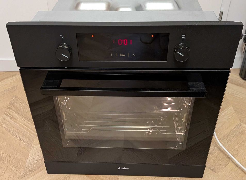Piekarnik Amica ES37517 FINE do zabudowy, nowy