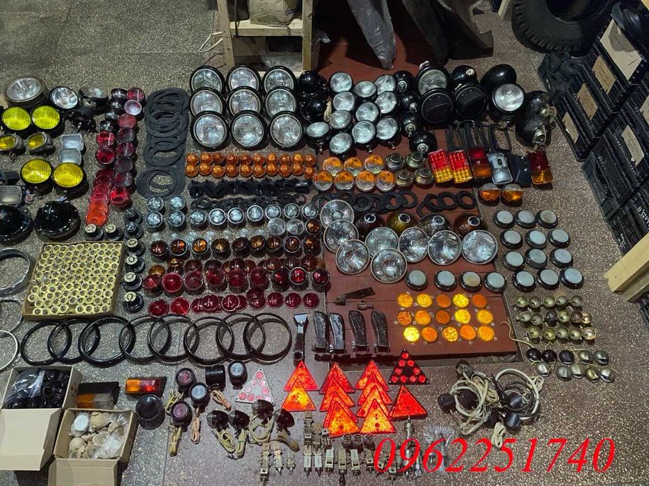 Фари, стопи, габаріти УАЗ 469, УАЗ 452, Газ 53 Газ 3307 Газ 69, Зил