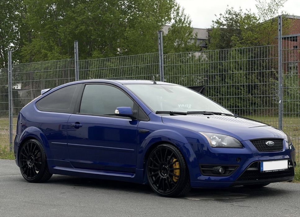 Ford Focus ST / 225 koni / 2.5 Turbo / miltek / z Niemiec